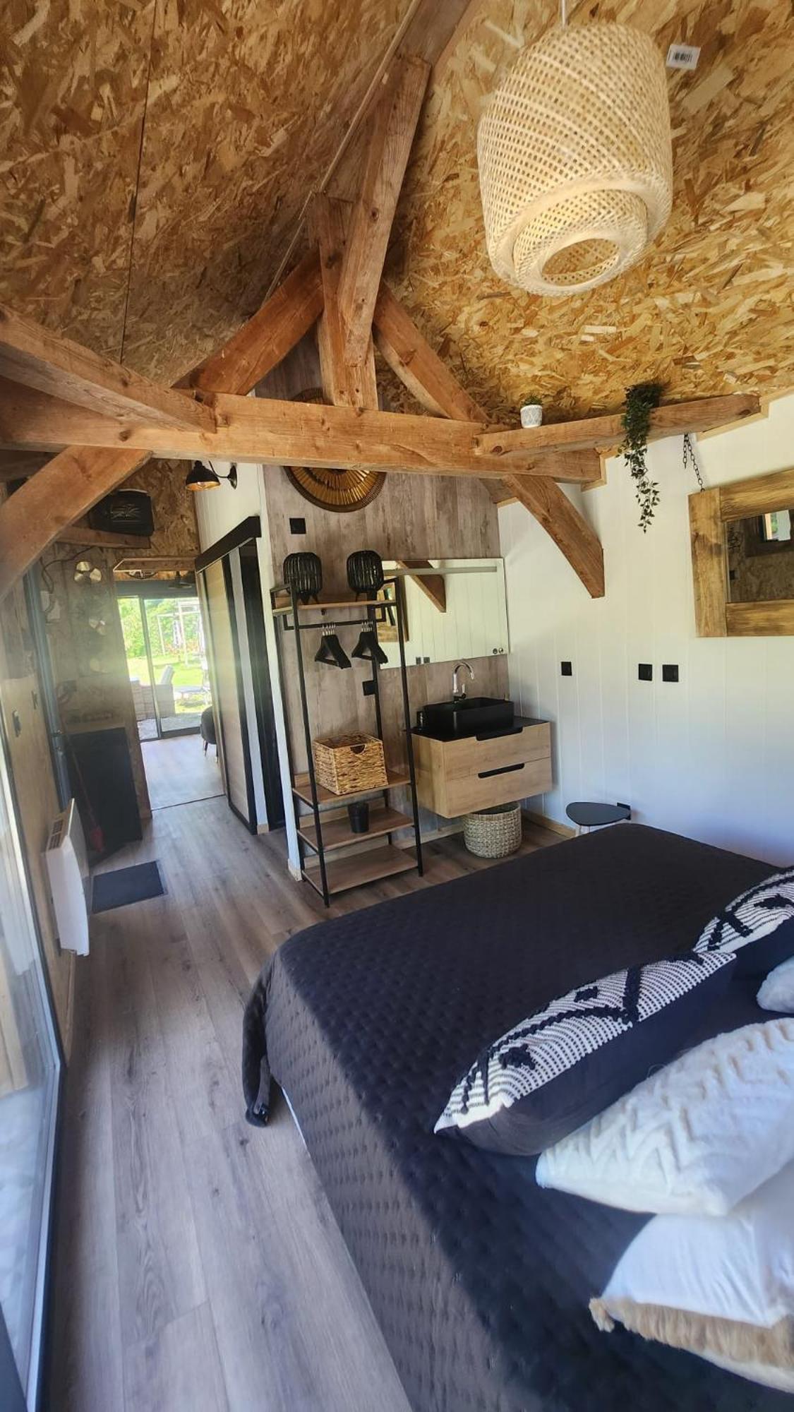 Lodge Du Chateau De Feschaux Villeneuve-sous-Pymont Dış mekan fotoğraf