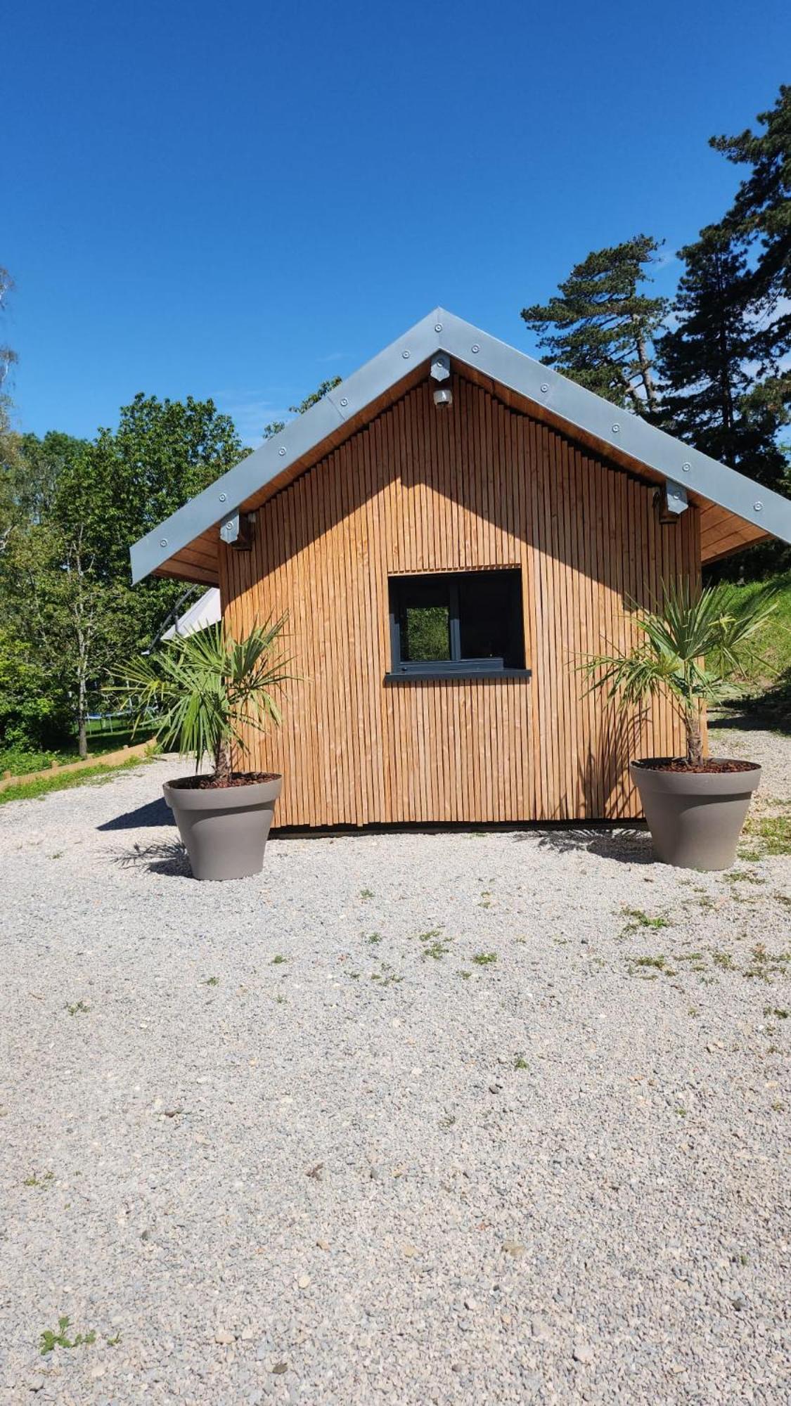 Lodge Du Chateau De Feschaux Villeneuve-sous-Pymont Dış mekan fotoğraf