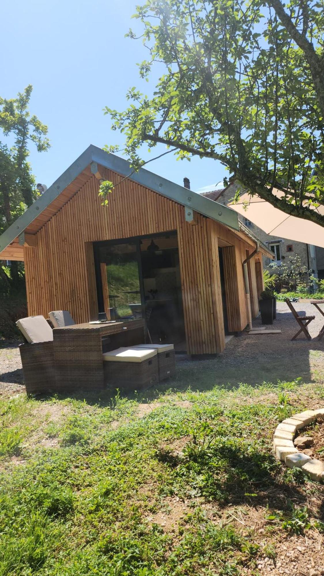 Lodge Du Chateau De Feschaux Villeneuve-sous-Pymont Dış mekan fotoğraf
